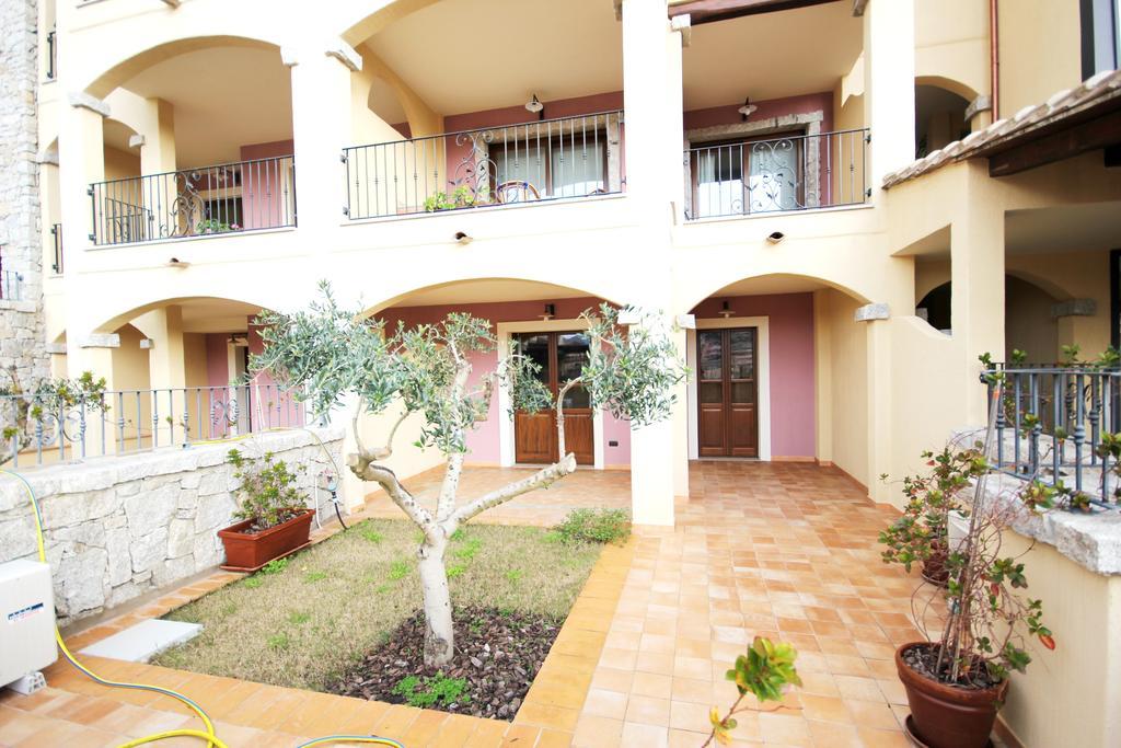 וילסימיוס Sa Mirada Apartments מראה חיצוני תמונה